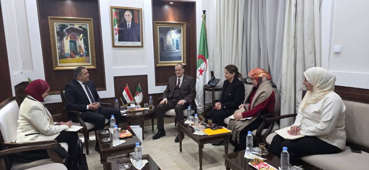 L'Algérie et l'Egypte discutent des moyens de renforcer la coopération commerciale