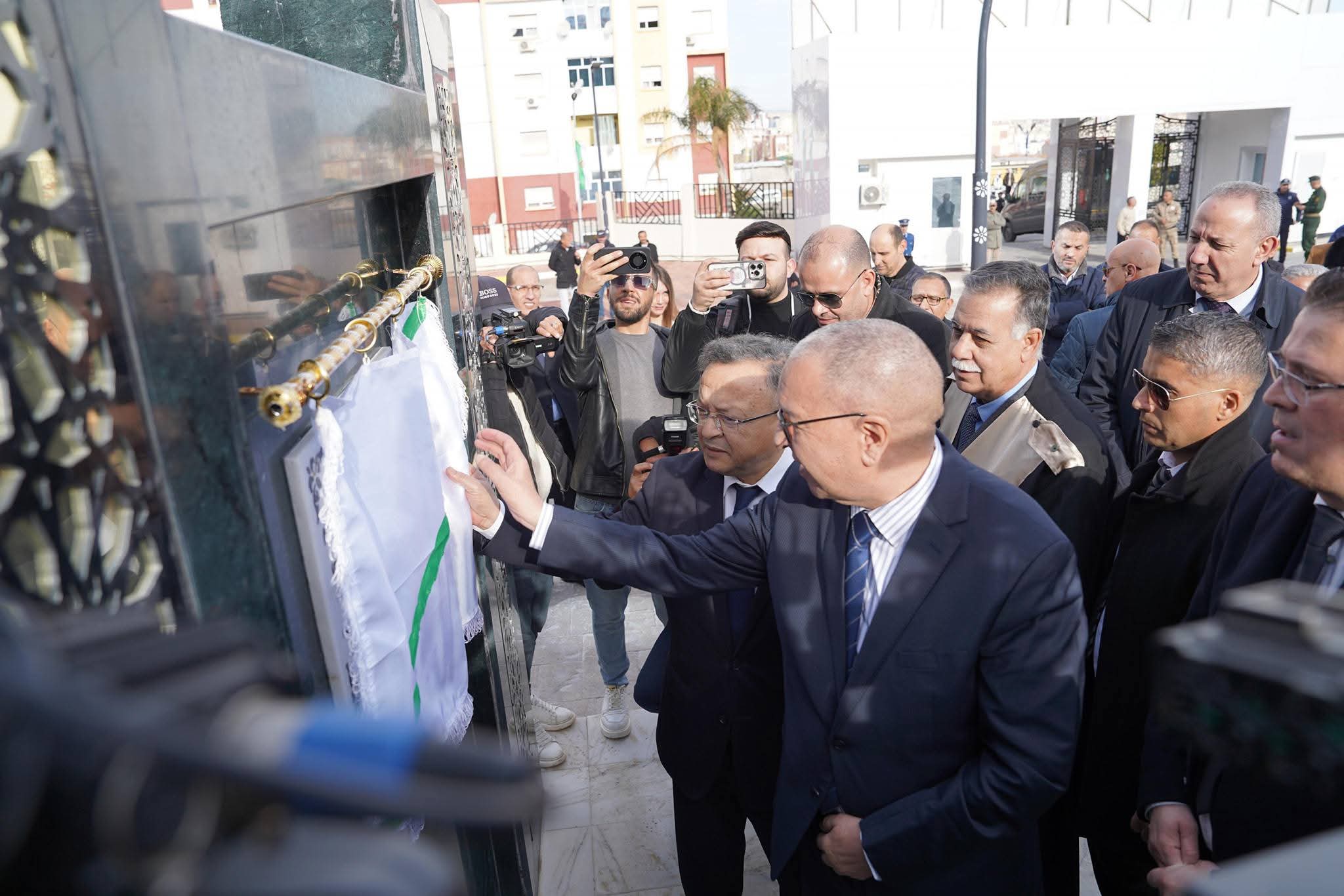 Badari inaugure l'annexe de l'Université Prince Abdelkader à Constantine