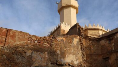 Protéger l'ancienne mosquée du palais Al-Bukhari entre restauration urgente et agrandissement en harmonie avec la mémoire urbaine