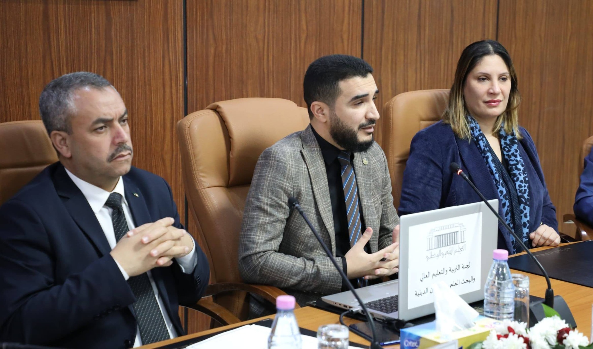 Tout ce que le ministre de l'Éducation a dit au Parlement