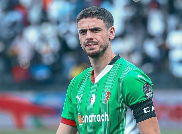 Un joueur du Mouloudia Alger suspendu 8 matches
